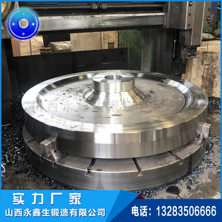 1686625182503297.jpg 锻造20CrMnMo车轮体锻件.jpg