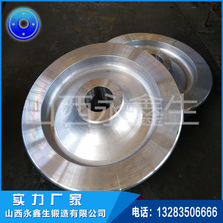 双梁吊钩门式起重机 双梁吊钩门式起重机