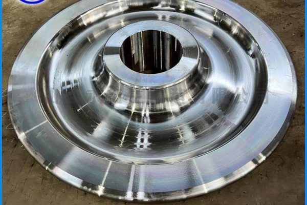 固转支承起重机车轮锻件