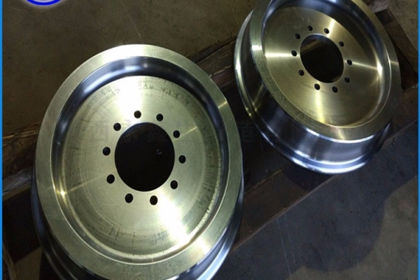65Mn车轮锻件