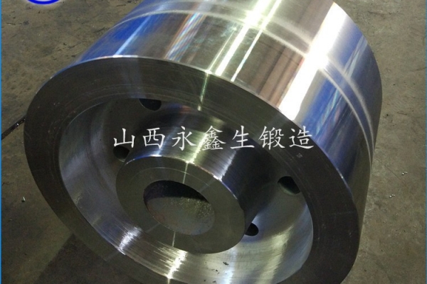 挖掘机支重轮锻件