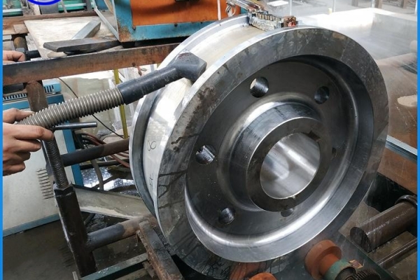 双梁起重机车轮锻件