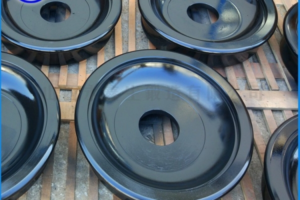 锻造船下水用车轮