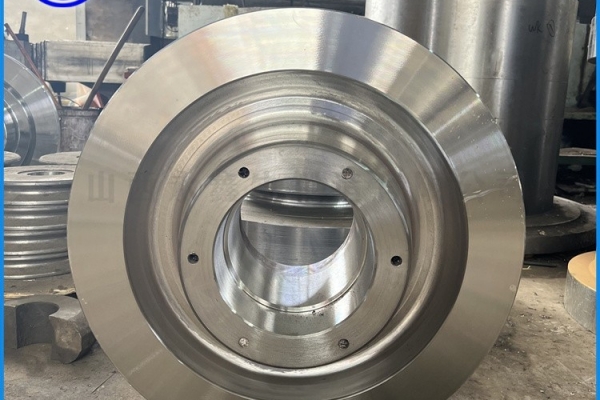 捣固机车轮锻件